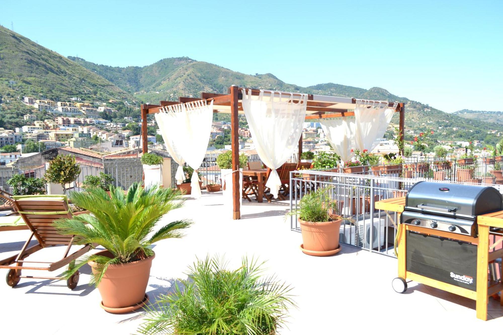 Bed & Breakfast Scirocco Cefalu